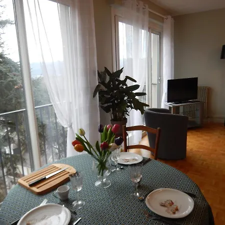 Quartier Chateau - Wifi - Garage Individuel A Cle - Electromenager Complet Apartment Pau